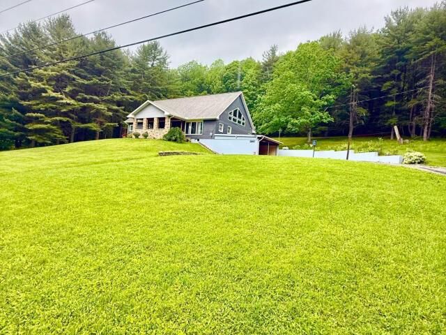 Property Photo: 2867 Cobham Park Road PA 16365