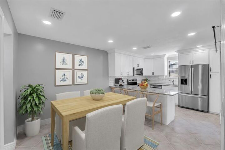 Property Photo:  2675 NW 99th Ave  FL 33065 