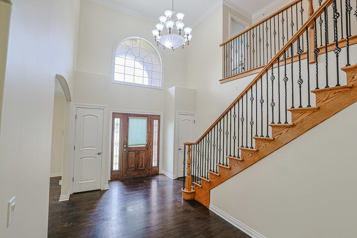 Property Photo:  200 Ahmed Court  IL 60139 