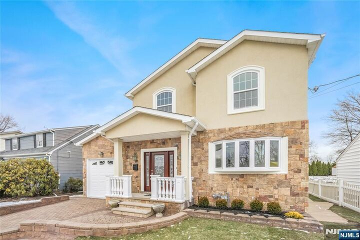 Property Photo:  585 Mount Prospect Avenue  NJ 07012 