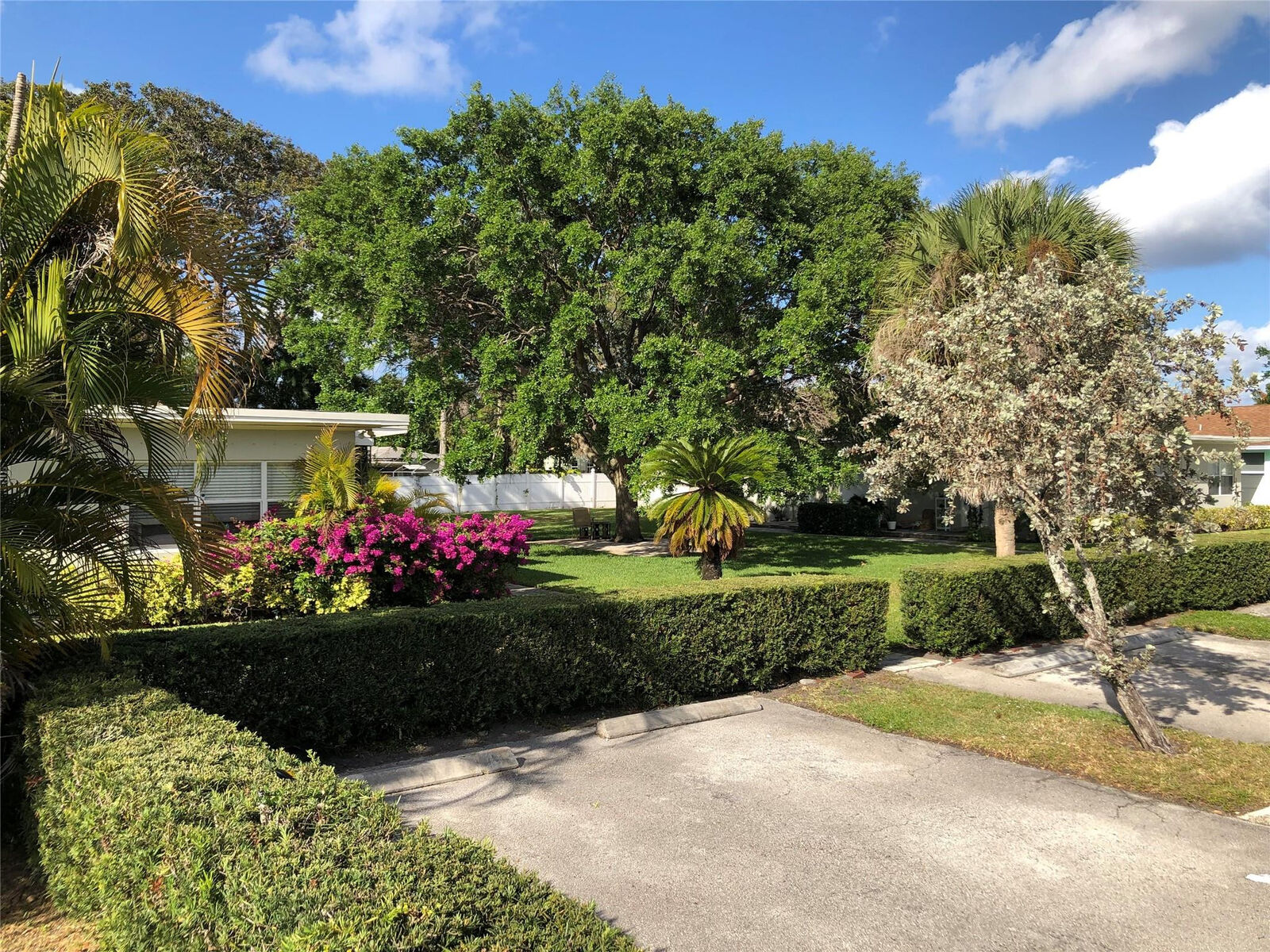 Property Photo:  237-239 NE 11th Street  FL 33444 