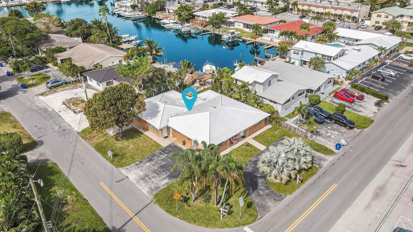 Property Photo: 491 SE 19th Avenue FL 33060