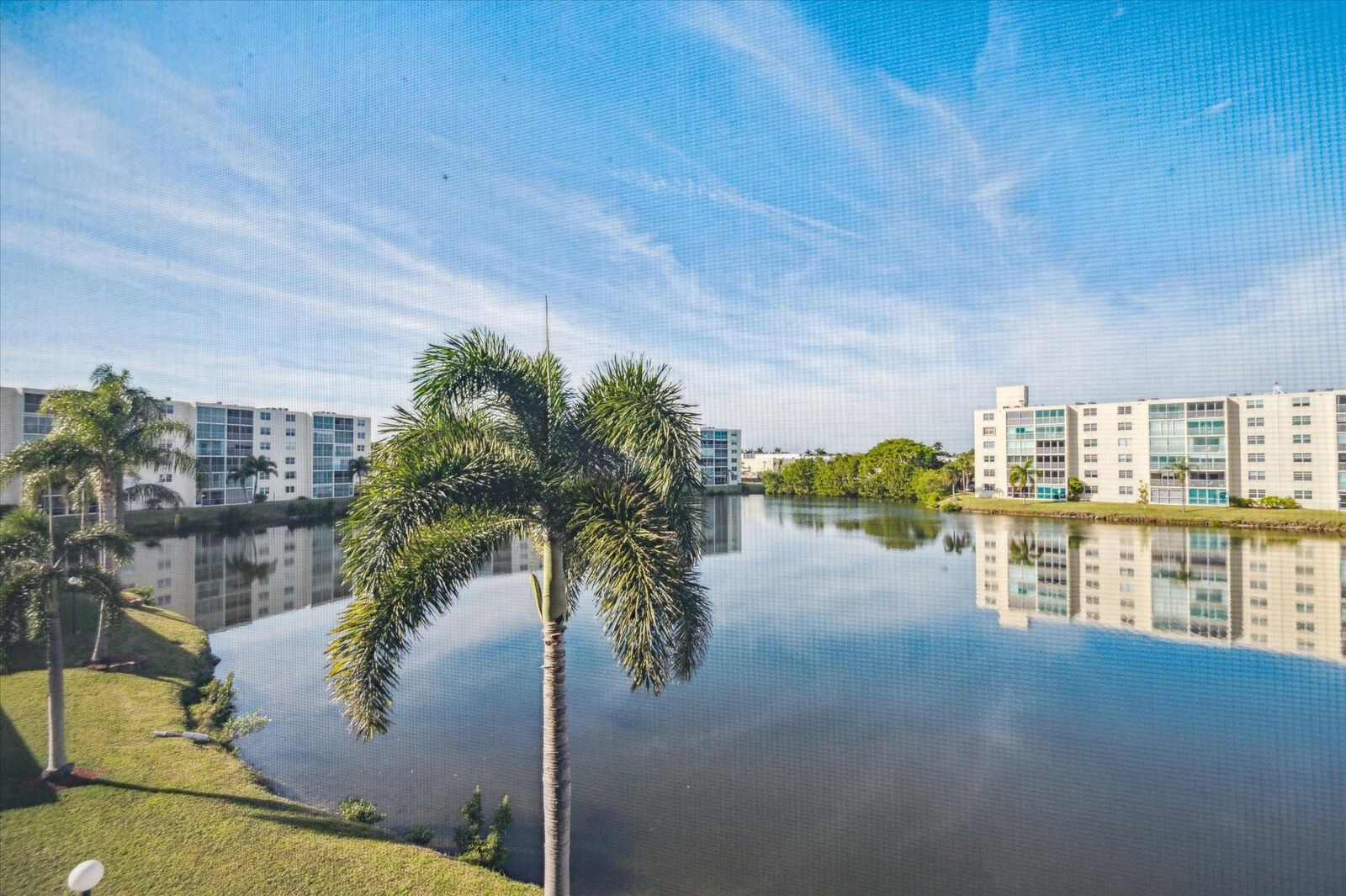 Property Photo:  131 SE 3rd Avenue 302  FL 33004 