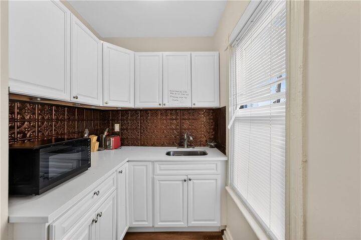 Property Photo:  139 Early Street  RI 02905 