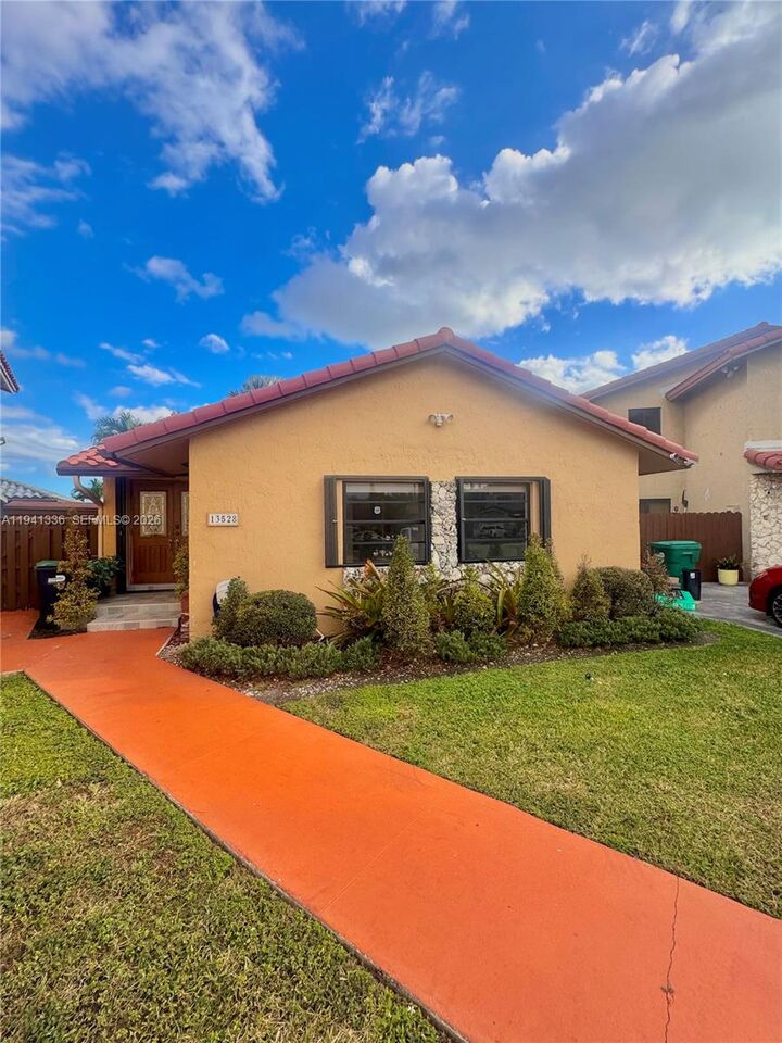 Property Photo:  13528 SW 9th Ln 0  FL 33184 