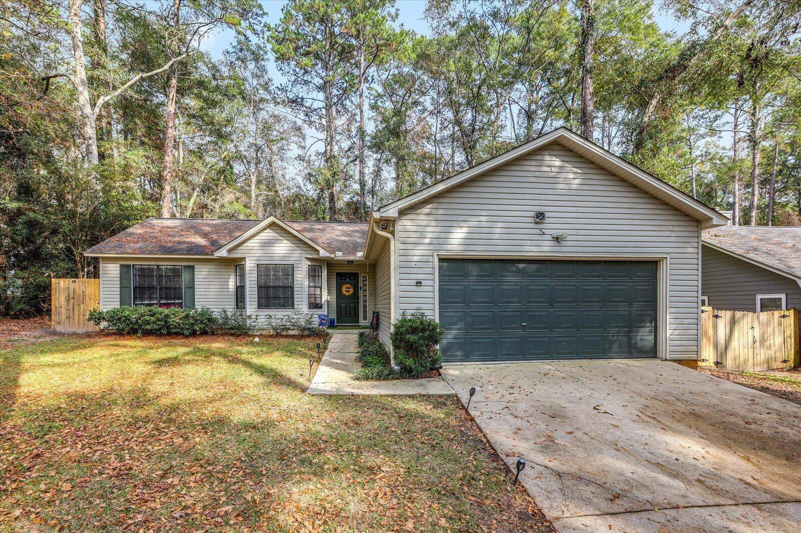 Property Photo: 8789 Minnow Creek Drive FL 32312