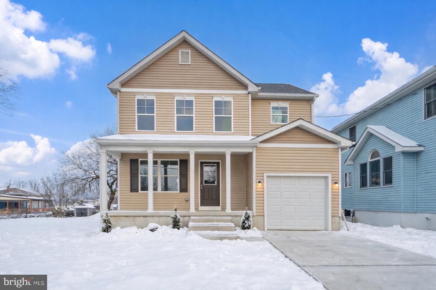 Property Photo: 105 W Washington Avenue NJ 08049