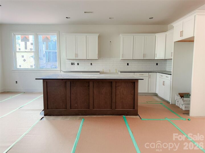 Property Photo:  2416 Crestview Drive  NC 28216 