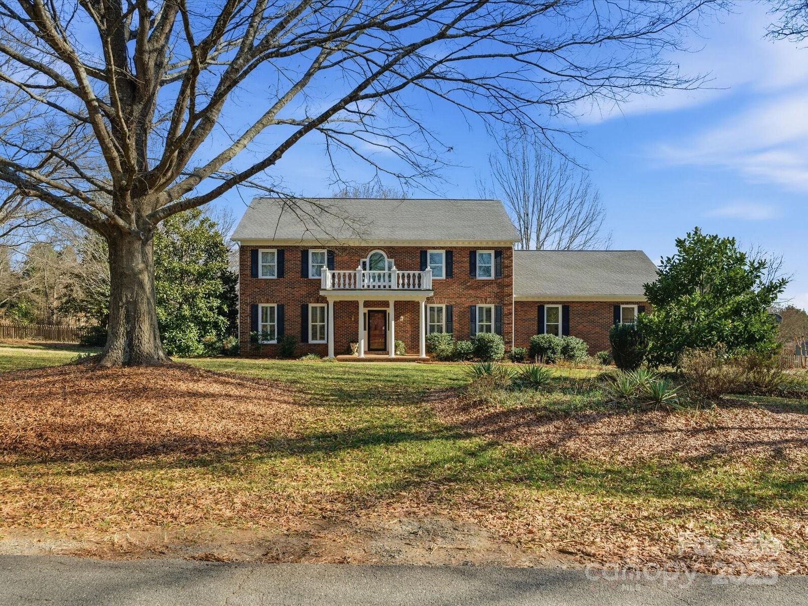 Property Photo:  1498 Willow Oaks Trail  NC 28104 