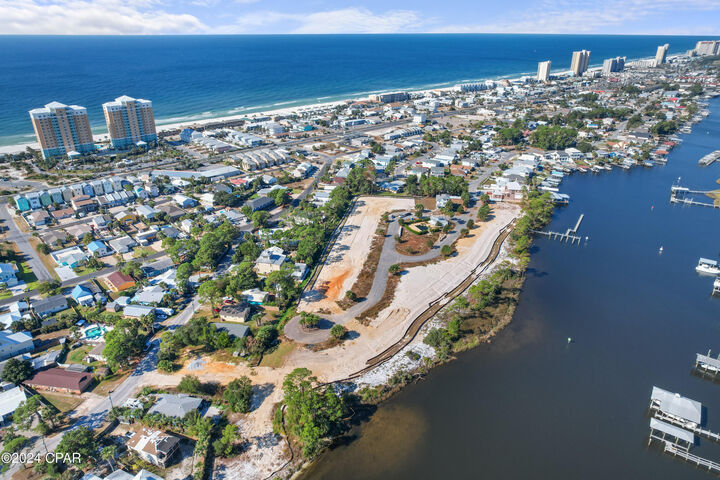 Property Photo:  7860 Grand Lagoon Way  FL 32408 