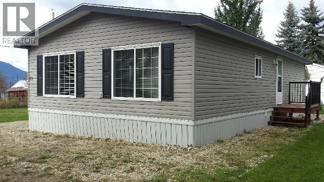 Property Photo: 217 Zacks Road 19 BC V0G 1R1