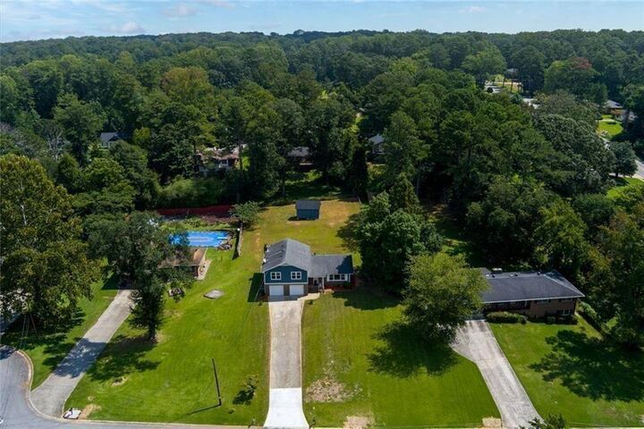 Property Photo: 5800 Cedar Lane SW GA 30126