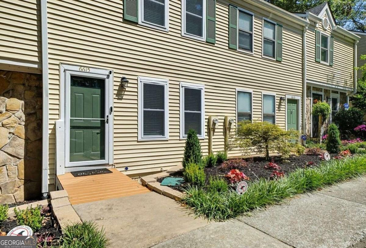 Property Photo:  6615 Sienna Court  GA 30092 