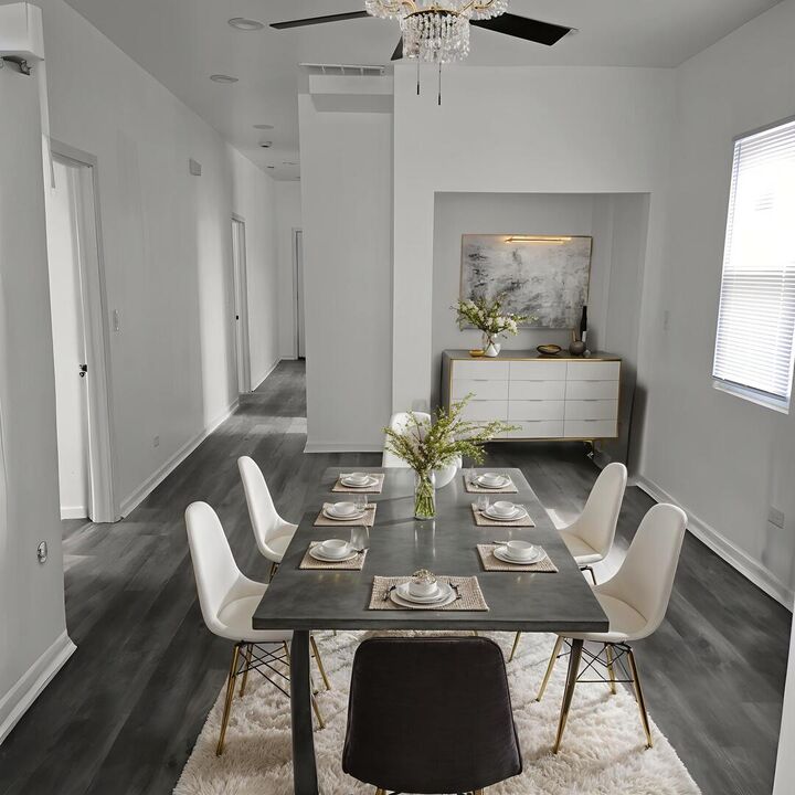 Property Photo:  411 N Lawler Avenue  IL 60644 