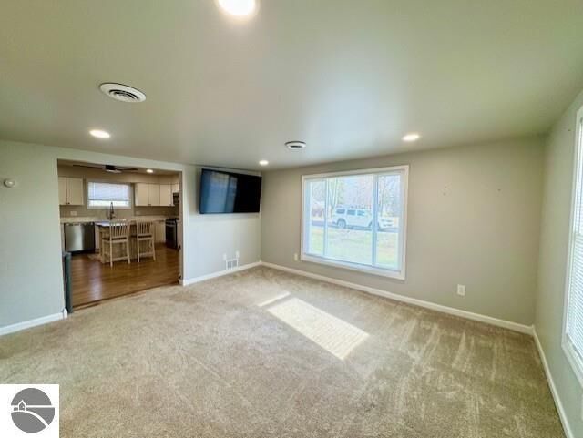 Property Photo:  602 N Mill Street  MI 48801 