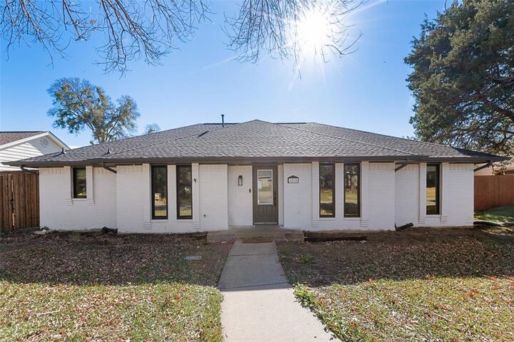 Property Photo:  1218 Teakwood Drive  TX 75137 