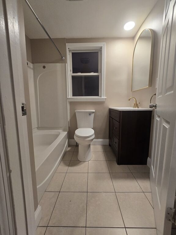 Property Photo:  314 N Warren Ave 1  MA 02301 