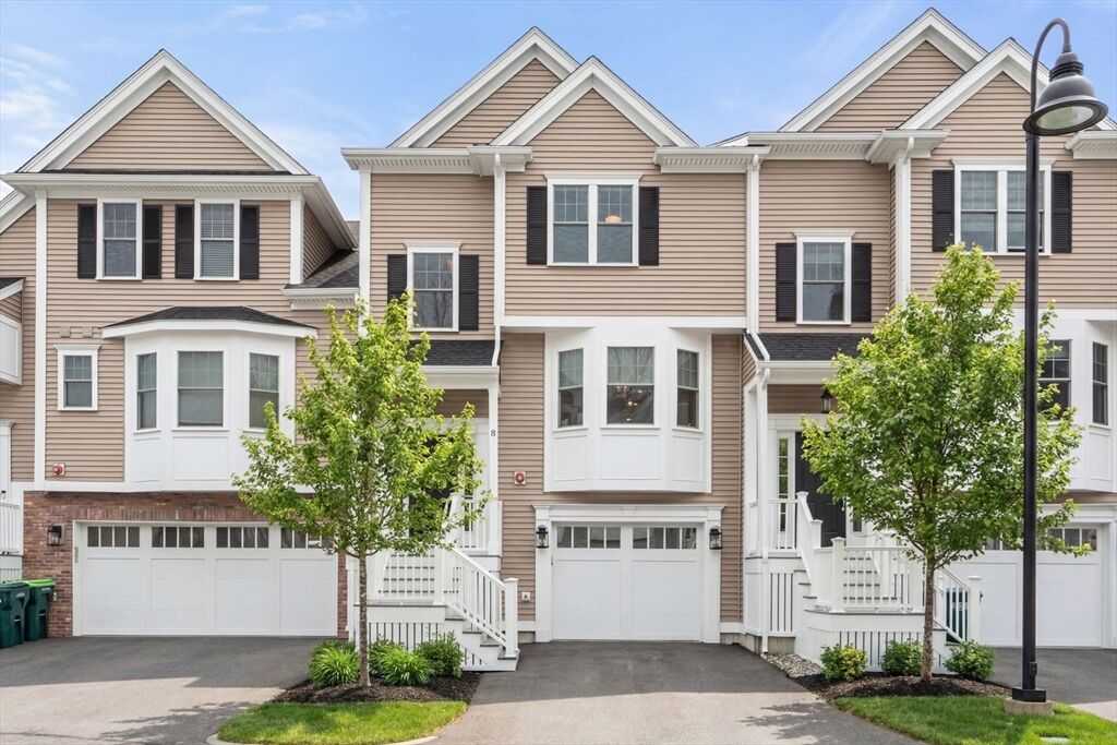 Property Photo:  8 Audubon Way 8  MA 02021 