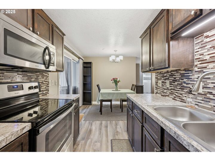 Property Photo:  7920 SW Fanno Creek Dr 1  OR 97224 