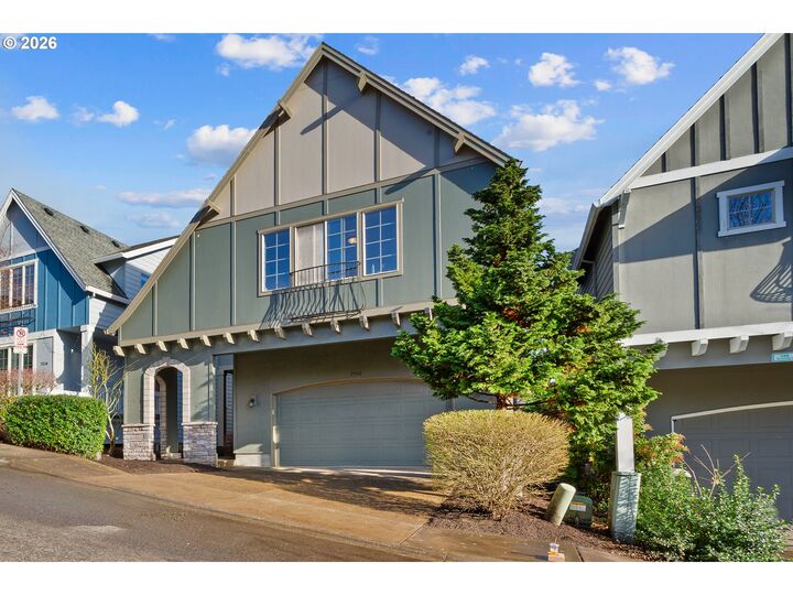 Property Photo:  2502 NW Parnell Ter  OR 97229 