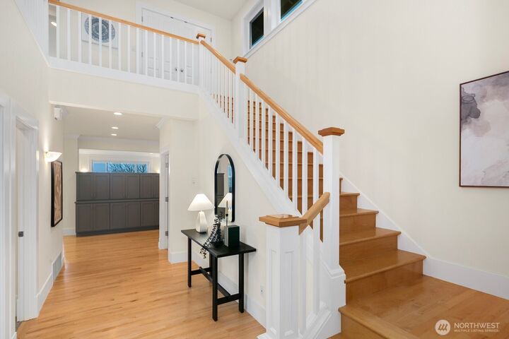 Property Photo: 2901 28th Avenue W WA 98199