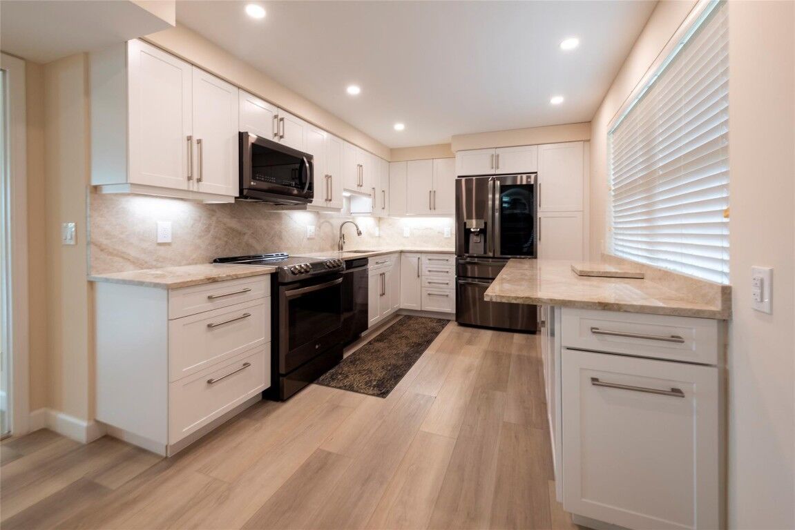 Property Photo:  800 Cypress Grove Drive 404  FL 33069 