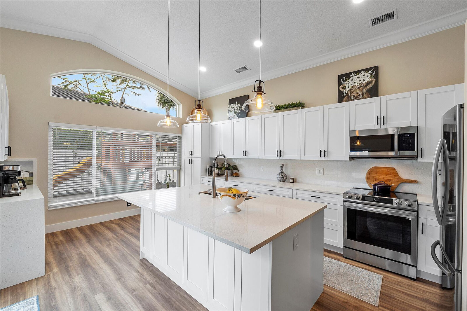 Property Photo:  5533 NW 53rd Circle  FL 33073 