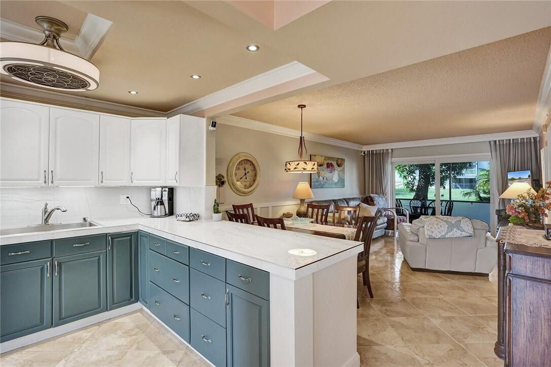 Property Photo:  3001 NW 46th Avenue 103  FL 33313 