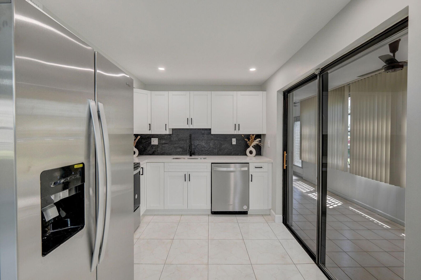Property Photo:  150 Capri Way D  FL 33484 