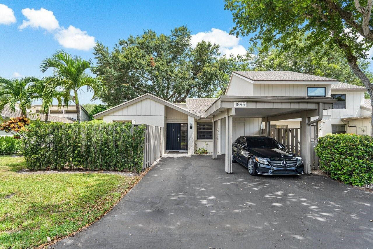 Property Photo:  1895 Deer Creek Wildwood Lane 1895  FL 33442 