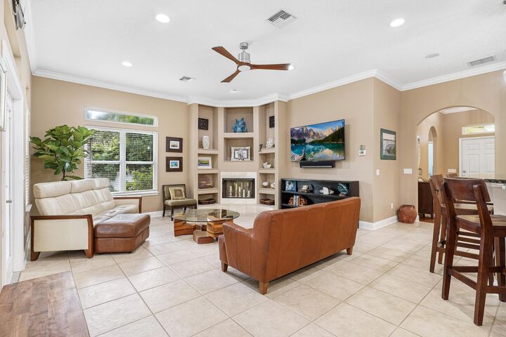 Property Photo:  509 Twentieth St  FL 32084 