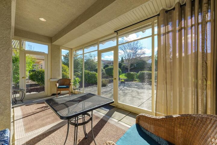 Property Photo: 2435 Monument Court CA 95648