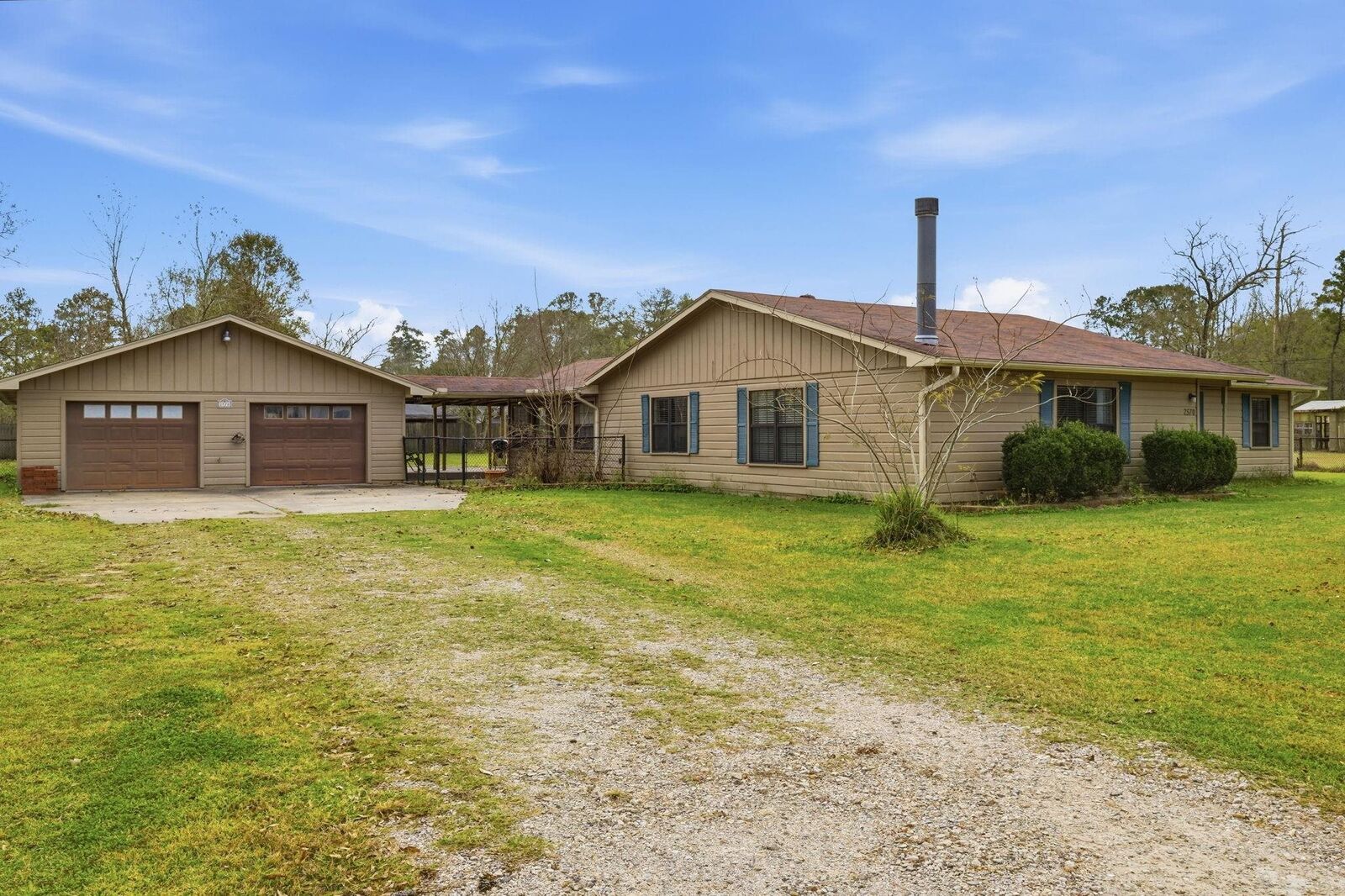 Property Photo:  2570 Roosevelt  TX 77662 