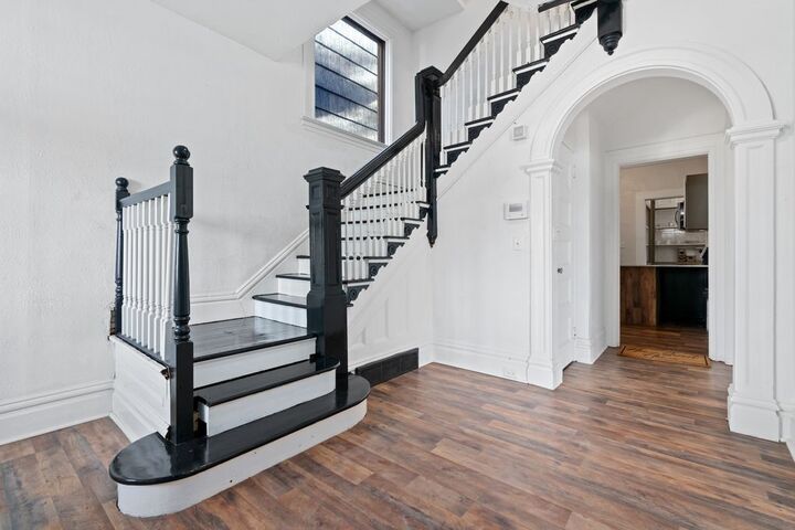 Property Photo:  3 McIntyre  PA 15214 