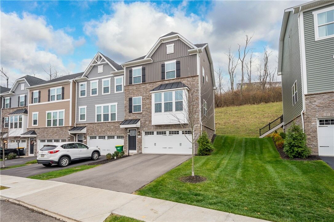 Property Photo: 412 Greenwood Drive PA 15317