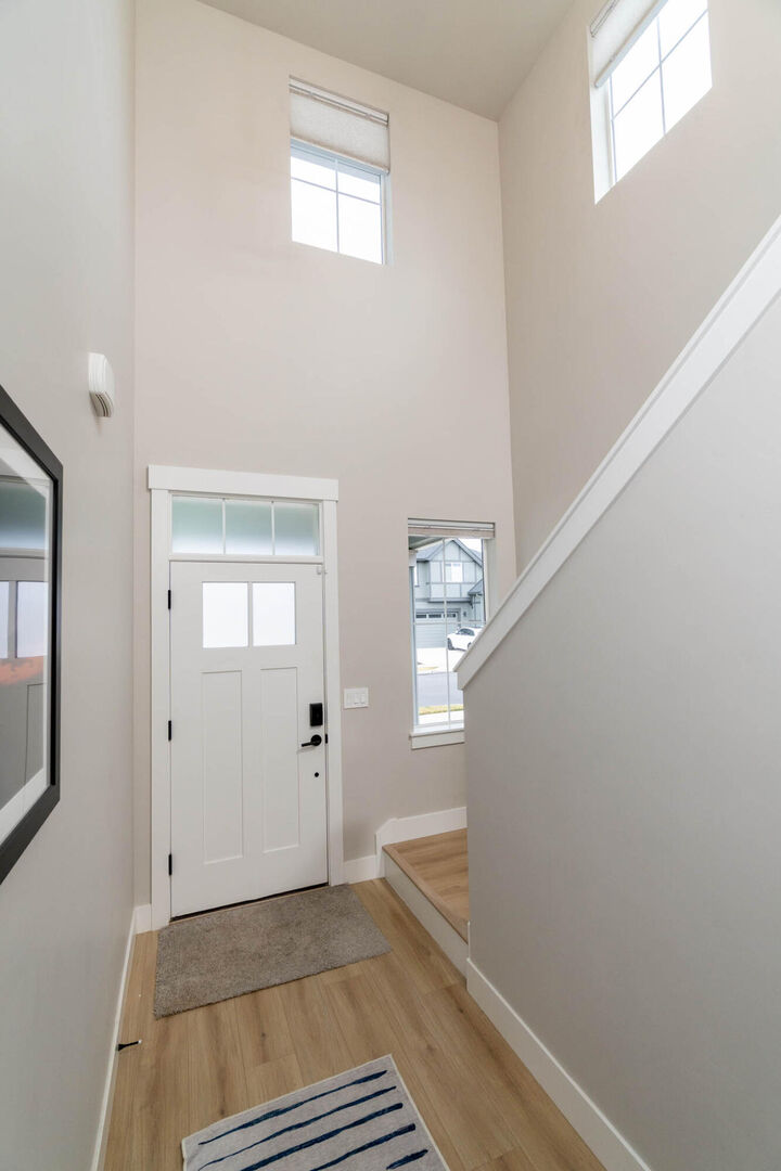 Property Photo:  1180 NE Henry Drive  OR 97754 