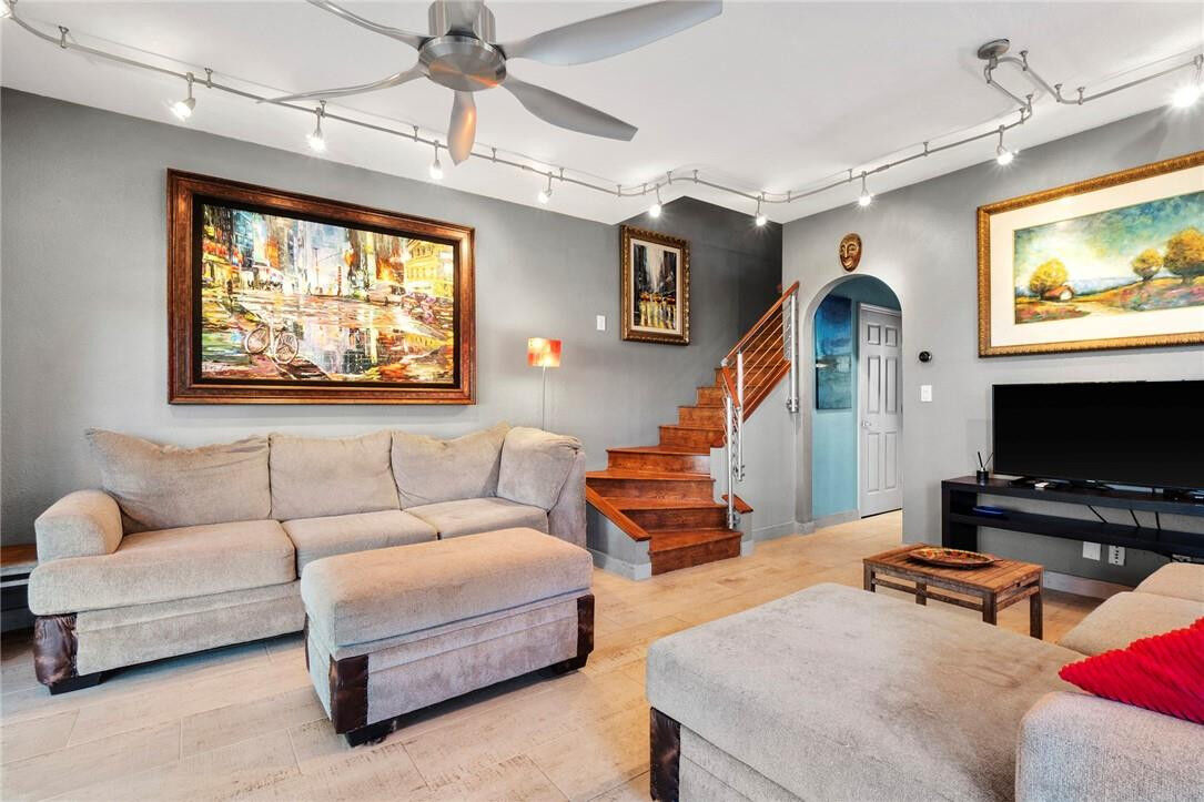 Property Photo:  645 NW 1st Avenue  FL 33311 