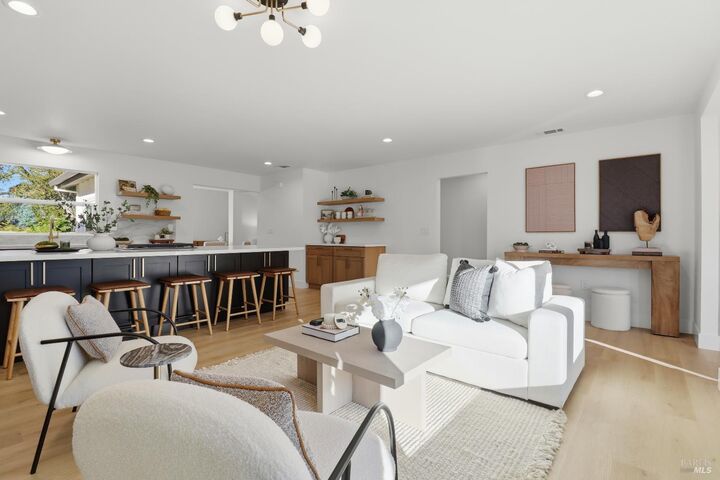 Property Photo: 791 Storybook Court CA 94947