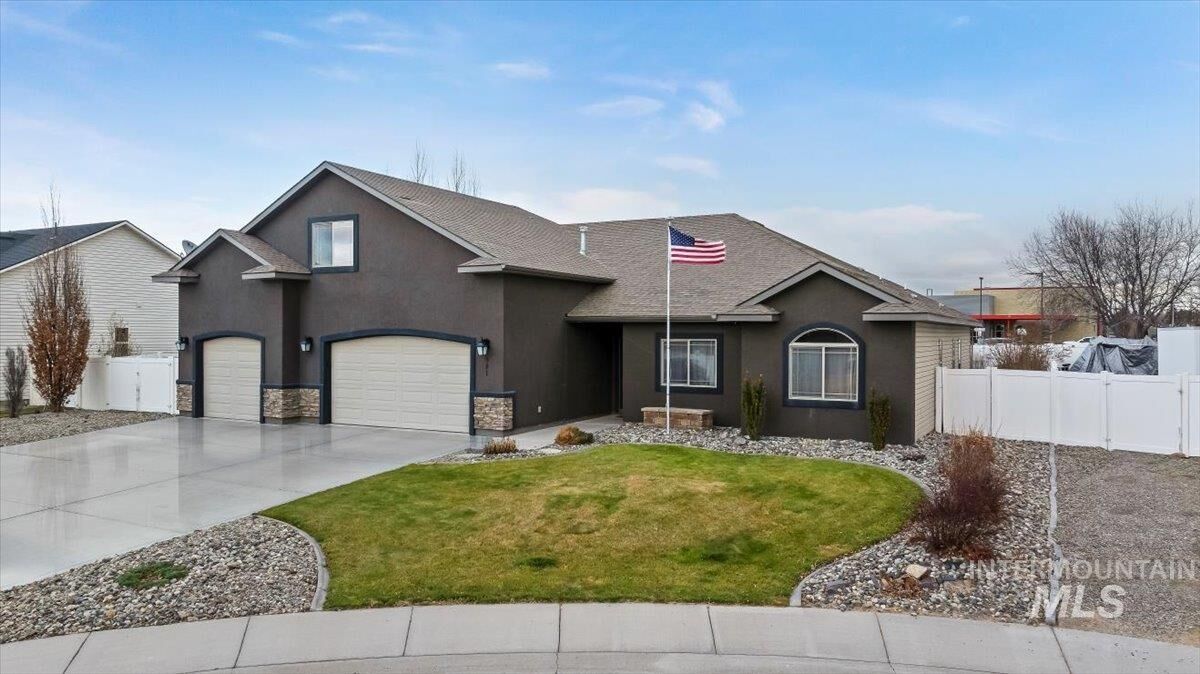 Property Photo:  921 Ballard Ln.  ID 83341 
