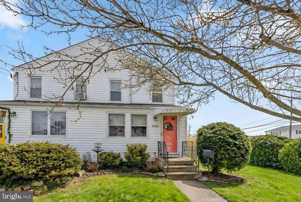 Property Photo:  2086 Kinter Avenue  NJ 08610 