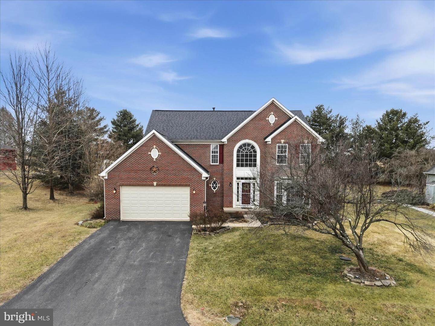 Property Photo: 41 Pinehurst Court WV 25414
