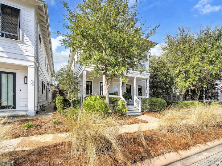 Property Photo: 83 Cypress Walk FL 32459