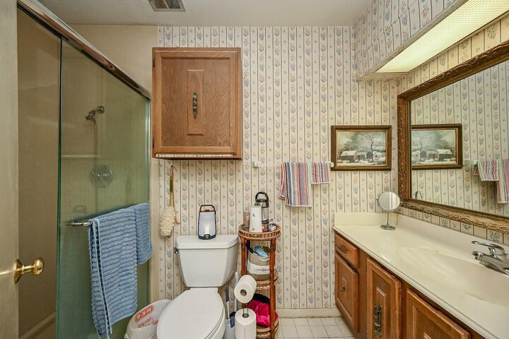 Property Photo: 5007 Whispering Falls Drive TX 77084