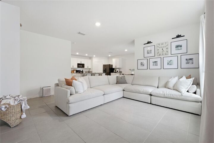 Property Photo:  6878 Wagon Trail Street  FL 33541 