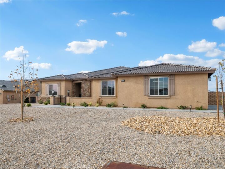 Property Photo:  19568 Arcata Road  CA 92307 