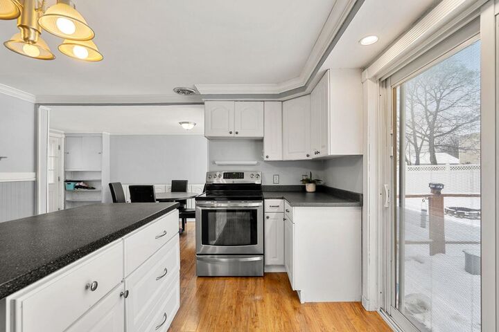 Property Photo:  185 Villa Street  NH 03103 