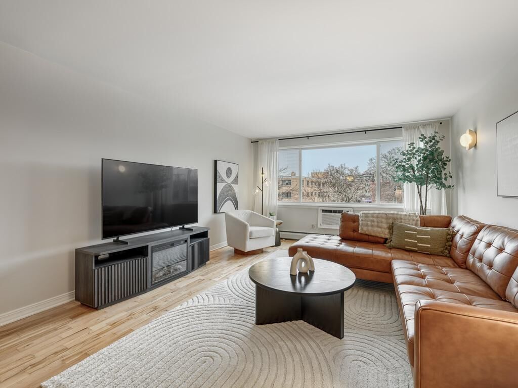 Property Photo: 2700 W 44th Street 402 MN 55410