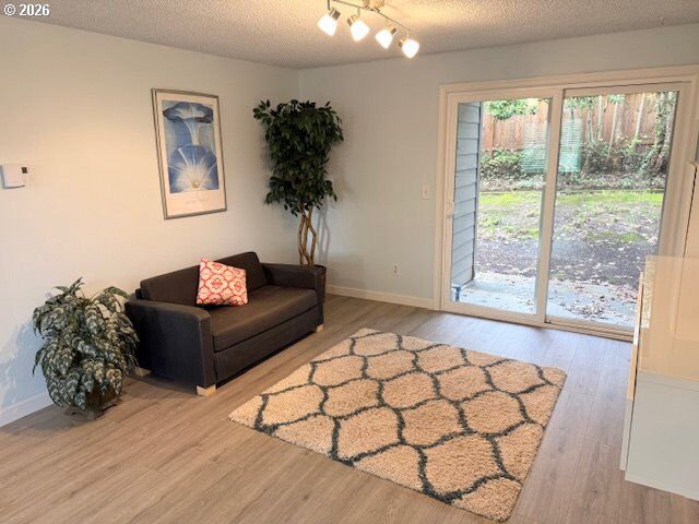 Property Photo:  12628 NW Barnes Rd 6  OR 97229 