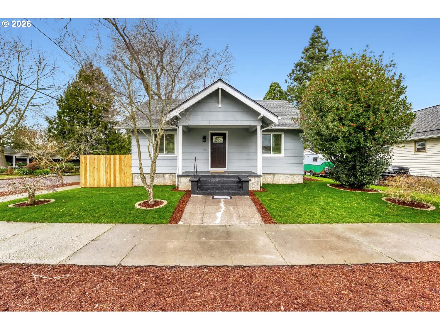 Property Photo: 5715 N Houghton St OR 97203
