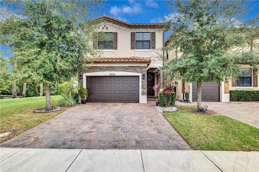 Property Photo:  5906 NW 46th Lane  FL 33319 